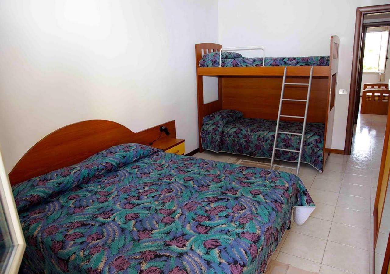 Residence Pace Village Тропеа Екстериор снимка